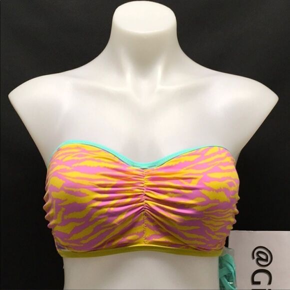 🆕💛34DD//Large Victoria’s Secret Swimsuit - Picture 4 of 8